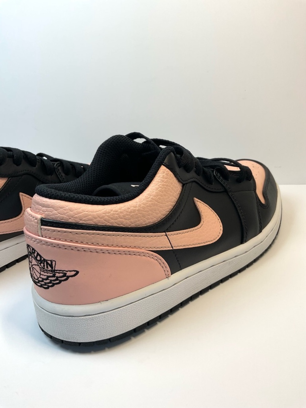 Nike Air Jordan 1 Low Black Pink Women 9.5 Men 8 Sneakers - Picture 6 of 9